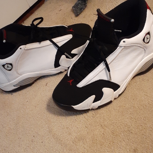 Jordan Other - Black toe 14s